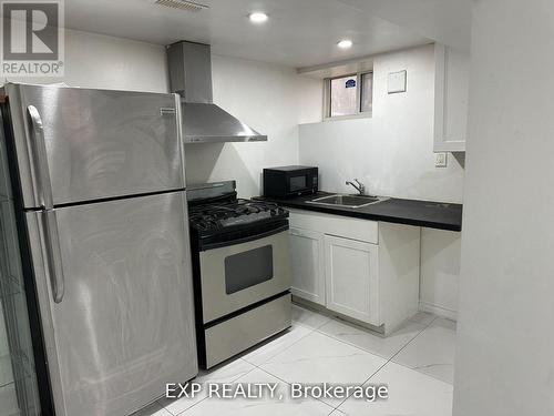 146 Coleridge Avenue, Toronto, ON - Indoor Photo Showing Kitchen