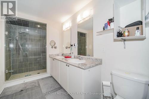 203 Beechborough Crescent, East Gwillimbury, ON - Indoor Photo Showing Bathroom