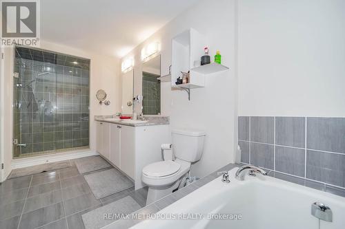 203 Beechborough Crescent, East Gwillimbury, ON - Indoor Photo Showing Bathroom