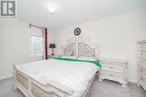 203 Beechborough Crescent, East Gwillimbury, ON - Indoor Photo Showing Bedroom