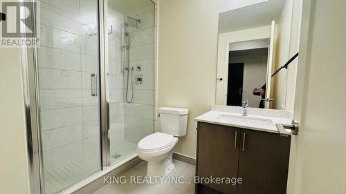 420 - 9000 Jane Street, Vaughan, ON - Indoor Photo Showing Bathroom