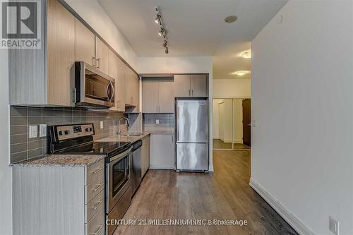 3012 - 3600 Hwy 7, Vaughan, ON - Indoor Photo Showing Kitchen