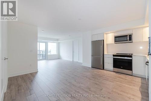 403 - 10 Eva Road, Toronto, ON - Indoor Photo Showing Kitchen