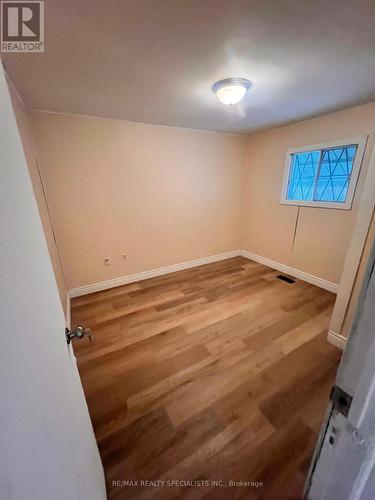 1256 California Avenue, Windsor, ON - Indoor Photo Showing Other Room