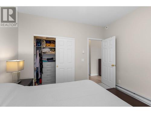 Walk-in closet - 1950 Durnin Road Unit# 408, Kelowna, BC - Indoor Photo Showing Bedroom