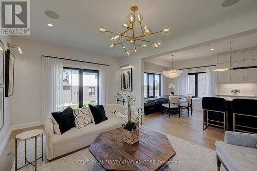 133 Basil Crescent, Middlesex Centre, ON - Indoor Photo Showing Living Room