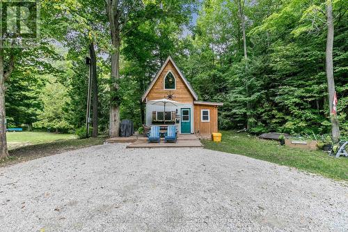 8383 9 County Road, Clearview, ON - Outdoor