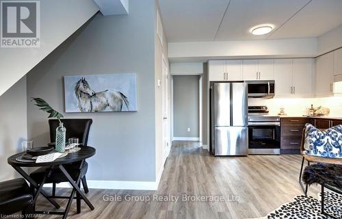 D8 - 439 Athlone Avenue, Woodstock (Woodstock - South), ON - Indoor Photo Showing Kitchen