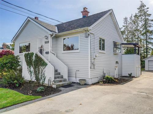 1153 Bewdley Ave, Esquimalt, BC 