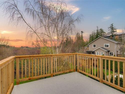 43 Stoneridge Dr, View Royal, BC 