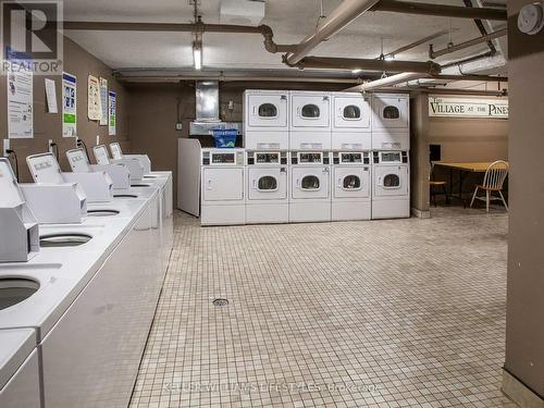 1410 - 1105 Jalna Boulevard, London, ON - Indoor Photo Showing Laundry Room