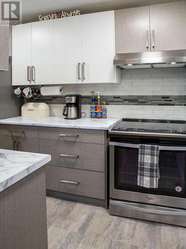 1410 - 1105 Jalna Boulevard, London, ON - Indoor Photo Showing Kitchen