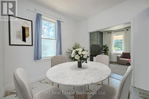 324 Edinburgh Road S, Guelph (Old University), ON - Indoor Photo Showing Dining Room