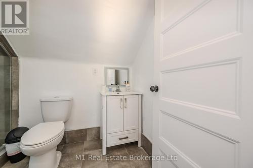 324 Edinburgh Road S, Guelph (Old University), ON - Indoor Photo Showing Bathroom