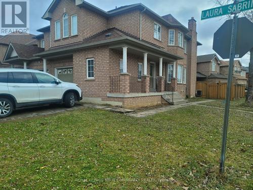 25 Laura Sabrina Drive, Vaughan, ON - Outdoor