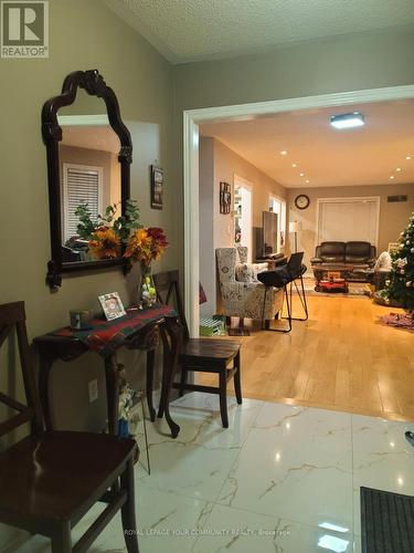 25 Laura Sabrina Drive, Vaughan, ON - Indoor Photo Showing Other Room