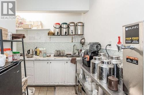 925 King Street W, Hamilton (Westdale), ON - Indoor Photo Showing Kitchen