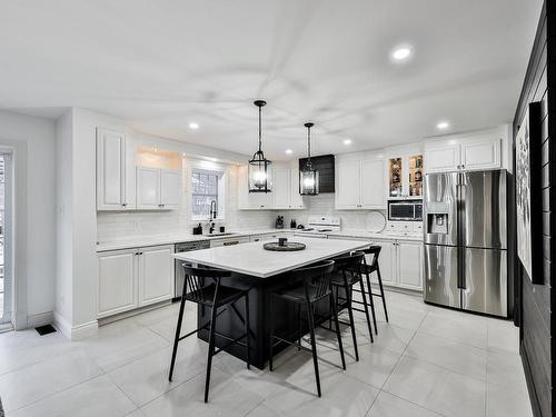 Cuisine - 1060  - 1062 Av. De Châteaubriant, Mascouche, QC - Indoor Photo Showing Kitchen