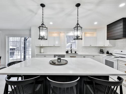 Cuisine - 1060  - 1062 Av. De Châteaubriant, Mascouche, QC - Indoor Photo Showing Kitchen