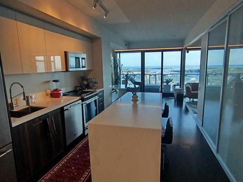 2609-390 Cherry St, Toronto, ON - Indoor Photo Showing Kitchen