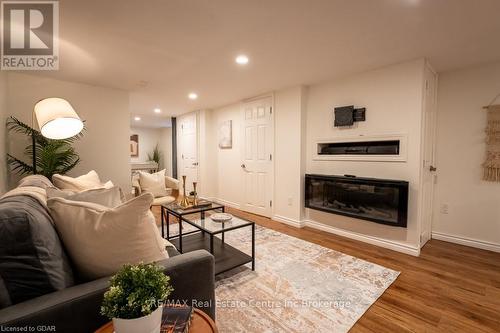 65 Kensington Street, Guelph (Waverley), ON - Indoor Photo Showing Living Room With Fireplace