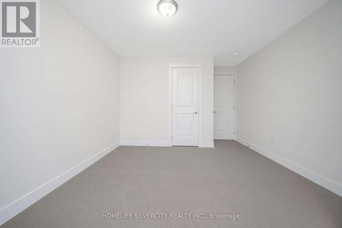 30 Spiers Road, Erin, ON - Indoor Photo Showing Other Room