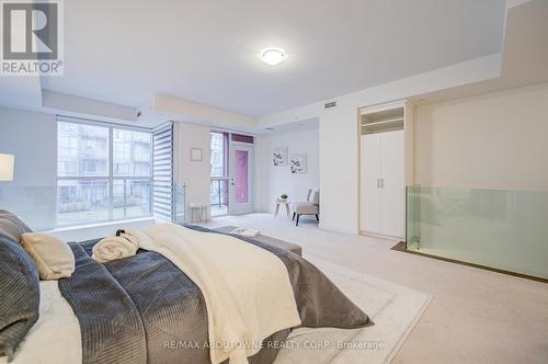 C202 - 5260 Dundas Street, Burlington, ON - Indoor Photo Showing Bedroom