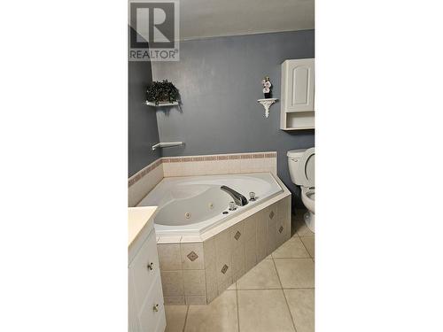 286 Green Avenue W Unit# 106, Penticton, BC - Indoor Photo Showing Bathroom