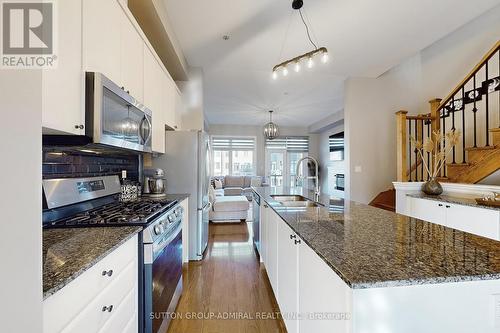 251 Thomas Cook Avenue, Vaughan, ON - Indoor Photo Showing Kitchen With Upgraded Kitchen