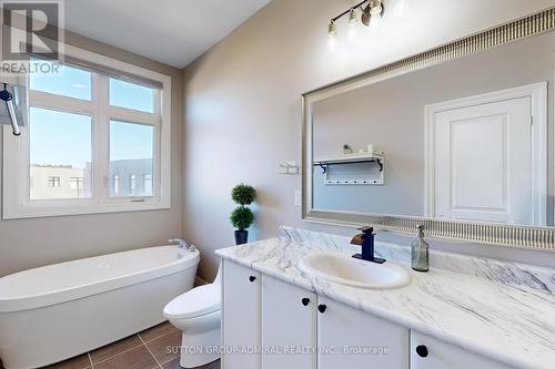 251 Thomas Cook Avenue, Vaughan, ON - Indoor Photo Showing Bathroom