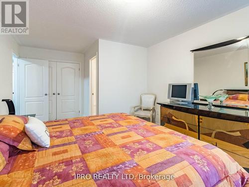 450 Summerlyn Trail, Bradford West Gwillimbury, ON - Indoor Photo Showing Bedroom