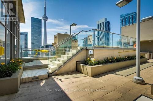 710 - 126 Simcoe Street, Toronto, ON - Outdoor