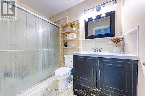 109 Crittenden Square, Toronto, ON - Indoor Photo Showing Bathroom