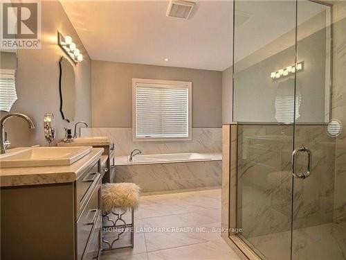 34 Forest Ridge Court, Welland, ON - Indoor Photo Showing Bathroom