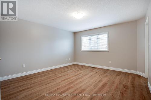 24 Marina Point Crescent, Hamilton, ON - Indoor Photo Showing Other Room