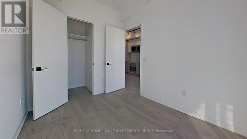 3211 - 36 Zorra Street, Toronto, ON - Indoor Photo Showing Other Room