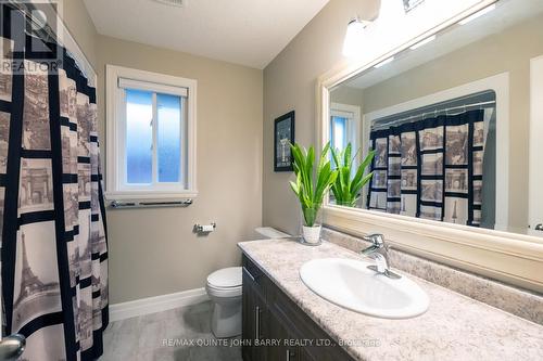 24 Liberty Crescent, Quinte West, ON - Indoor Photo Showing Bathroom