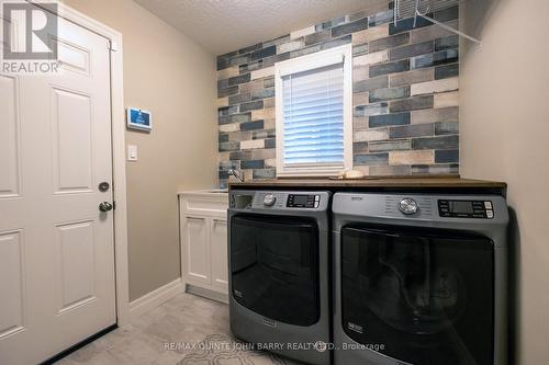 24 Liberty Crescent, Quinte West, ON - Indoor Photo Showing Laundry Room