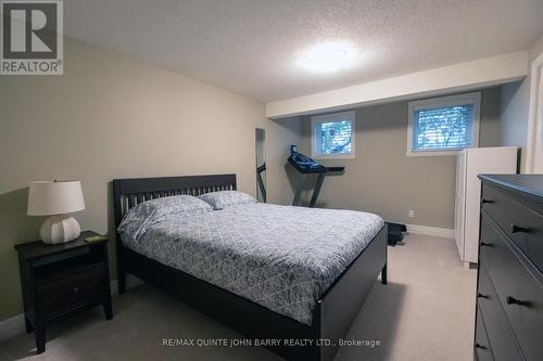 24 Liberty Crescent, Quinte West, ON - Indoor Photo Showing Bedroom