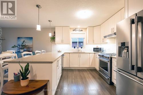 24 Liberty Crescent, Quinte West, ON - Indoor Photo Showing Kitchen With Upgraded Kitchen