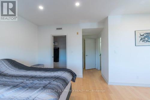 503 - 1014 Bank Street, Ottawa, ON - Indoor Photo Showing Bedroom