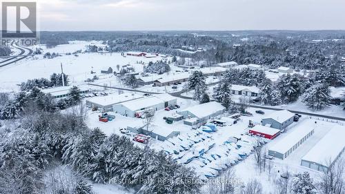 B - 8 Gray Road, Bracebridge (Macaulay), ON 