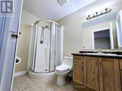 47 Simmonds Drive, Guelph, ON - Indoor Photo Showing Bathroom