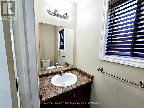 47 Simmonds Drive, Guelph, ON - Indoor Photo Showing Bathroom