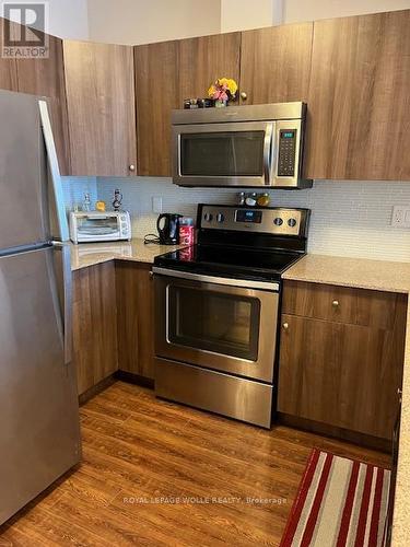 1208 - 1 Victoria Street S, Kitchener, ON - Indoor Photo Showing Kitchen With Stainless Steel Kitchen