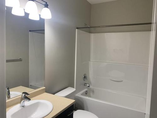 403-5170 Dallas Drive, Kamloops, BC - Indoor Photo Showing Bathroom