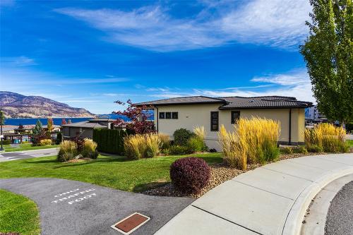 1594 Marina Way, West Kelowna, BC - Outdoor