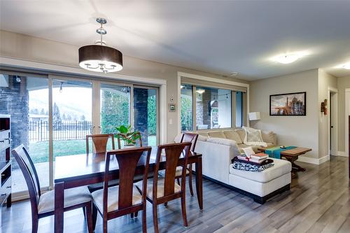 1594 Marina Way, West Kelowna, BC - Indoor Photo Showing Dining Room