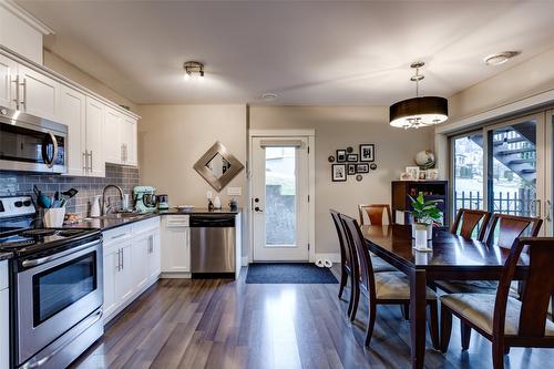 1594 Marina Way, West Kelowna, BC - Indoor