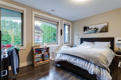 1594 Marina Way, West Kelowna, BC - Indoor Photo Showing Bedroom